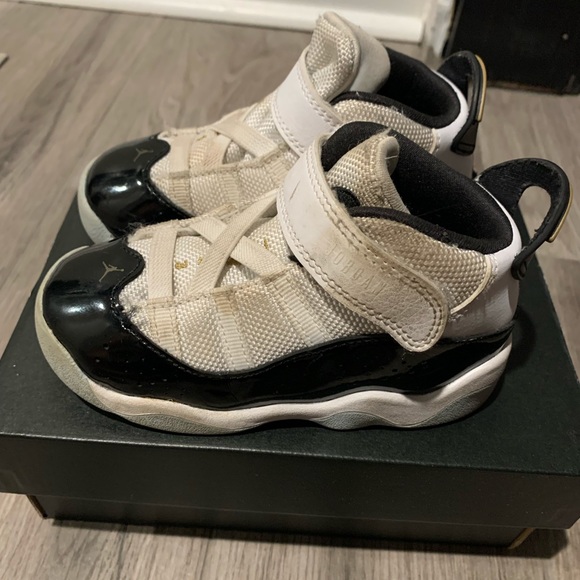 Nike Jordan Retro 11 size toddler 8c - Picture 1 of 8